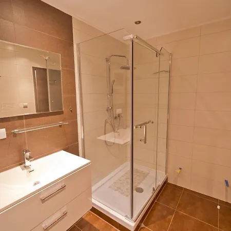 Twins Markovic Apartamento *