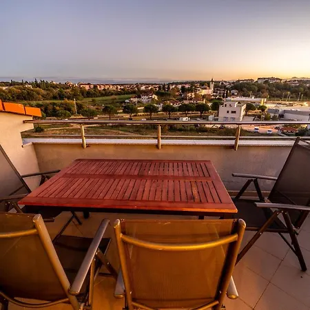 Twins Markovic * Pula