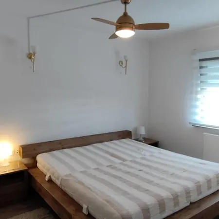 Twins Markovic * Pula