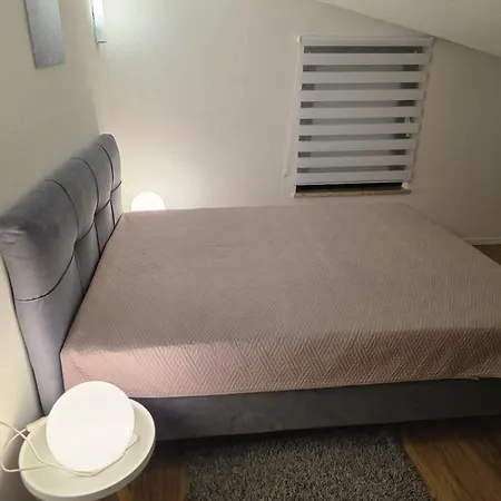 Twins Markovic * Pula