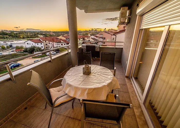 Lejlighed Twins Markovic