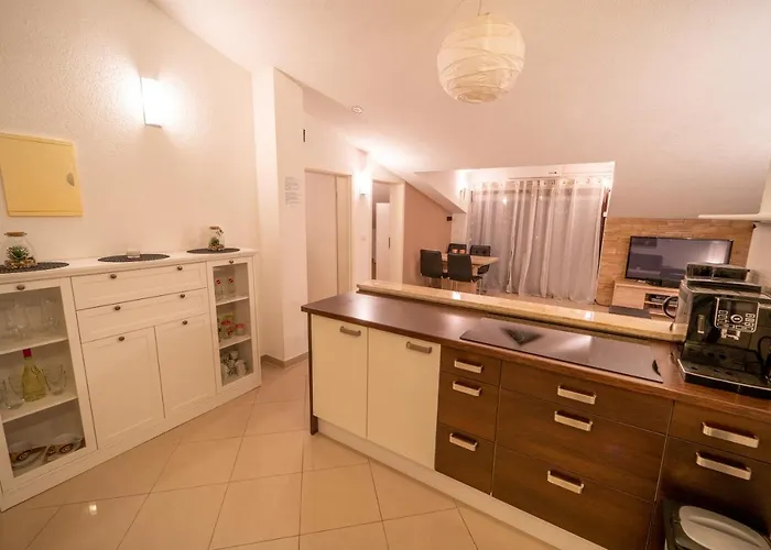 Twins Markovic * Pula