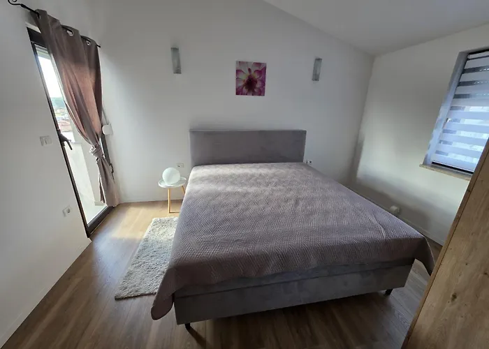 Lejlighed Twins Markovic