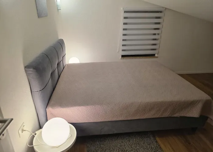 Twins Markovic * Pula